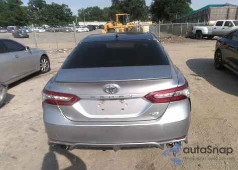 2020 Toyota Camry Xse z USA, uszkodzony, nr VIN 4T1K61AK9LU371096